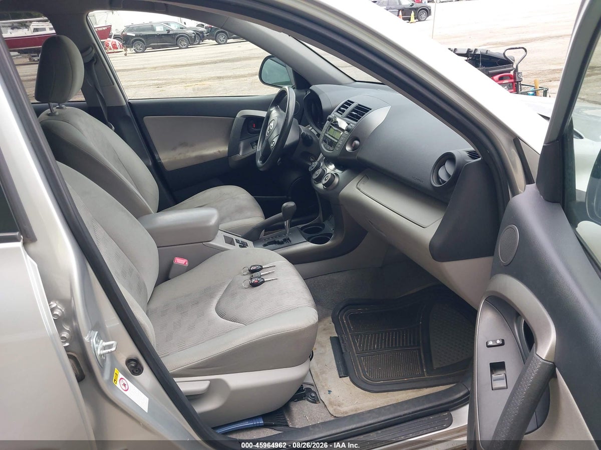 2011 TOYOTA RAV4 — снимка 5