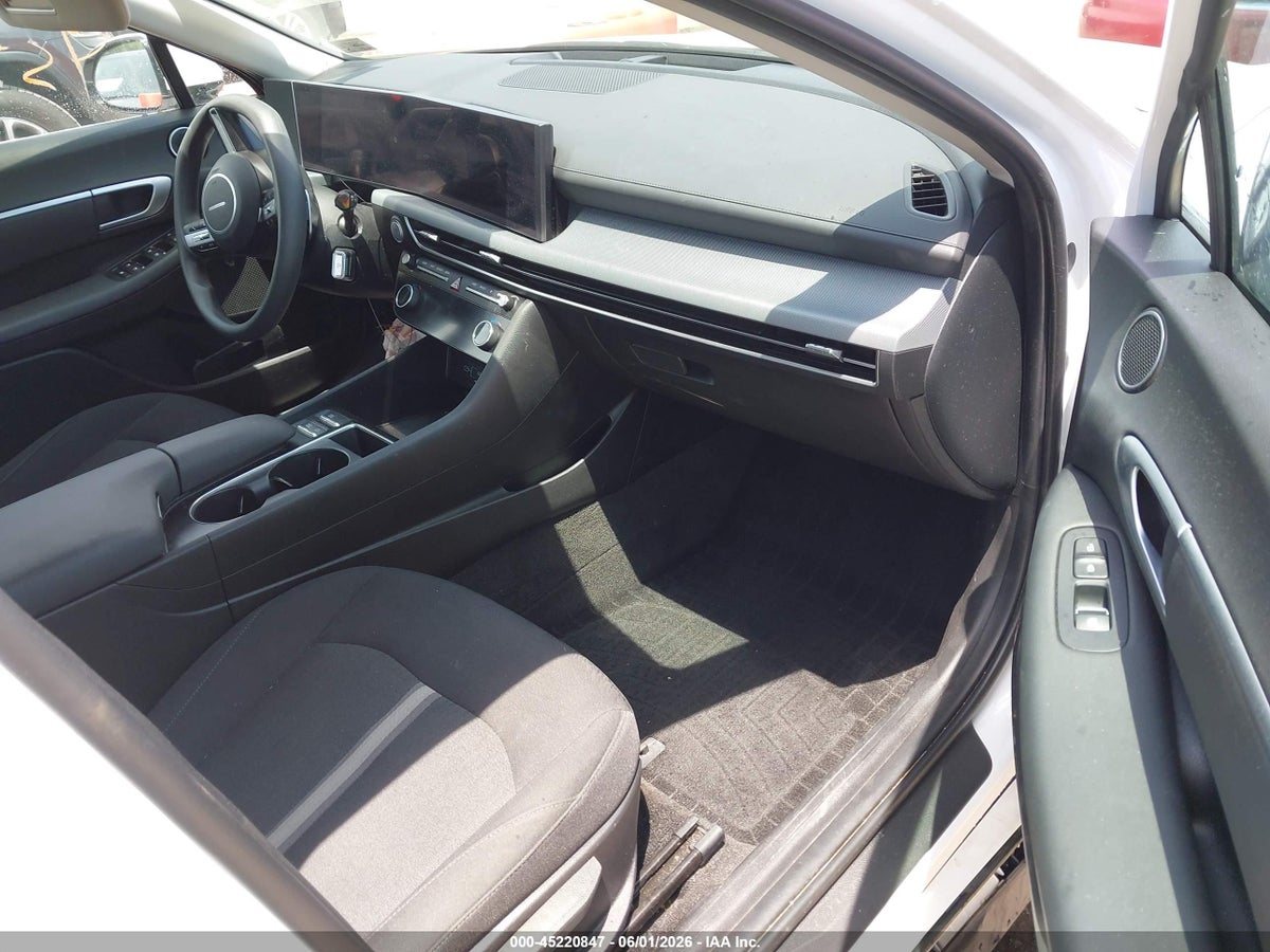 2025 HYUNDAI SONATA SEL — снимка 5
