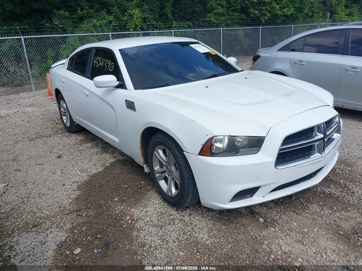 2013 DODGE CHARGER SE