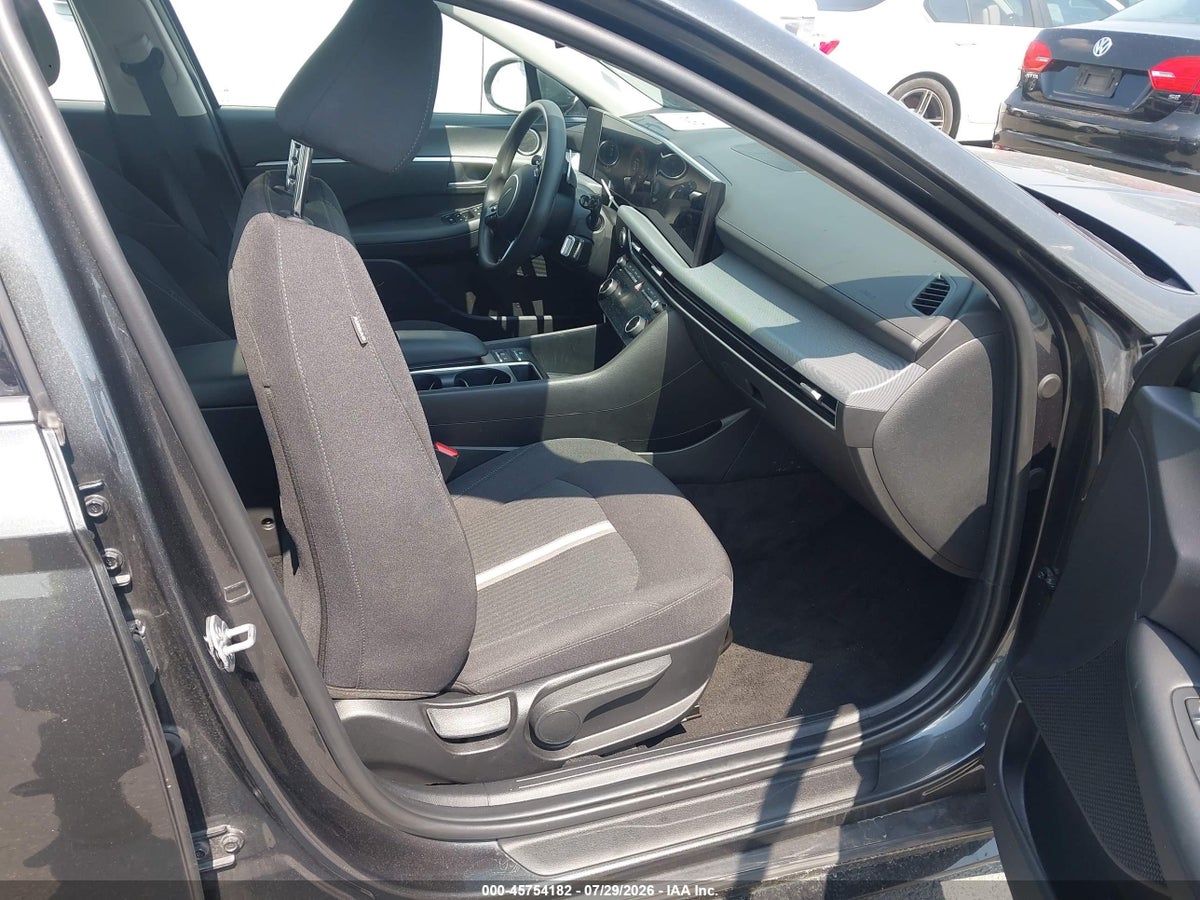 2025 HYUNDAI SONATA SEL — снимка 5