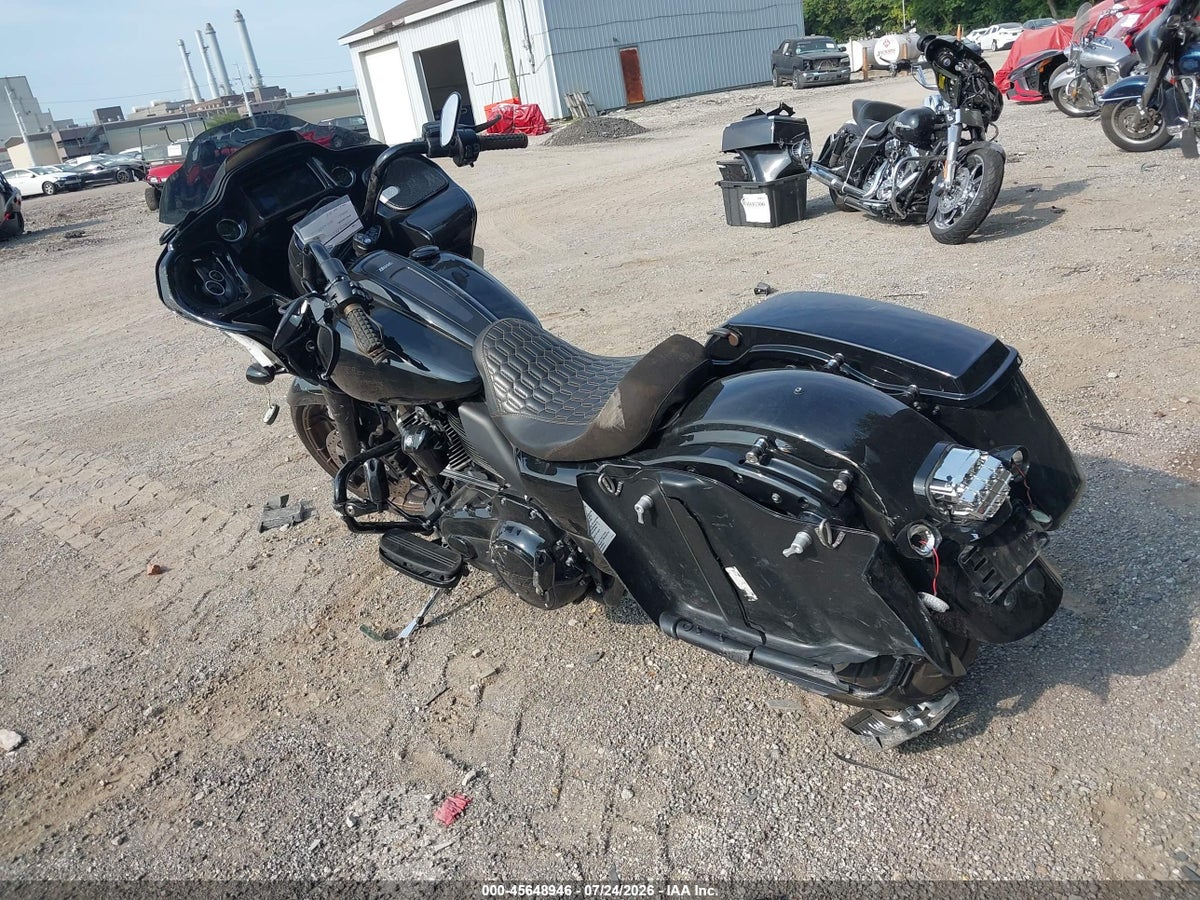 2023 HARLEY-DAVIDSON FLTRXST — снимка 3