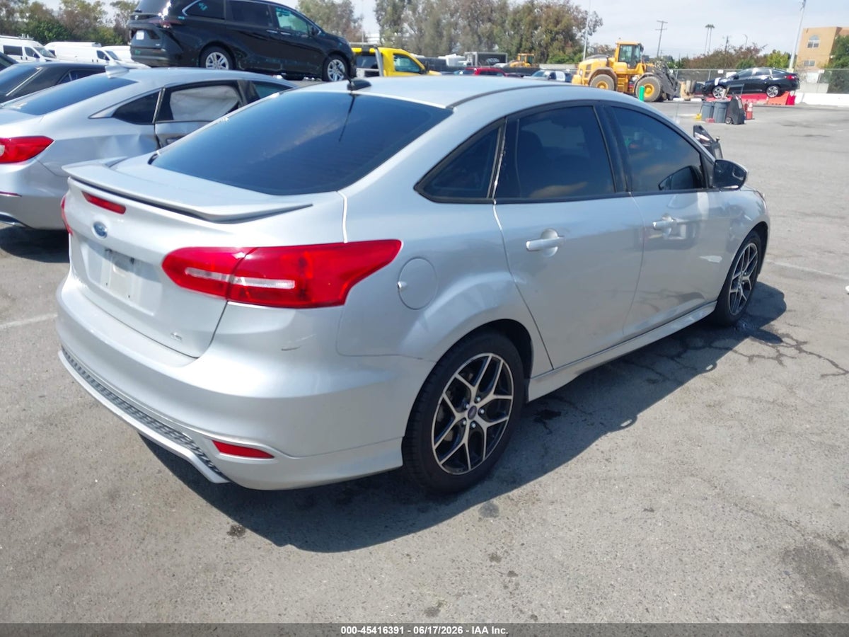 2016 FORD FOCUS SE — снимка 4