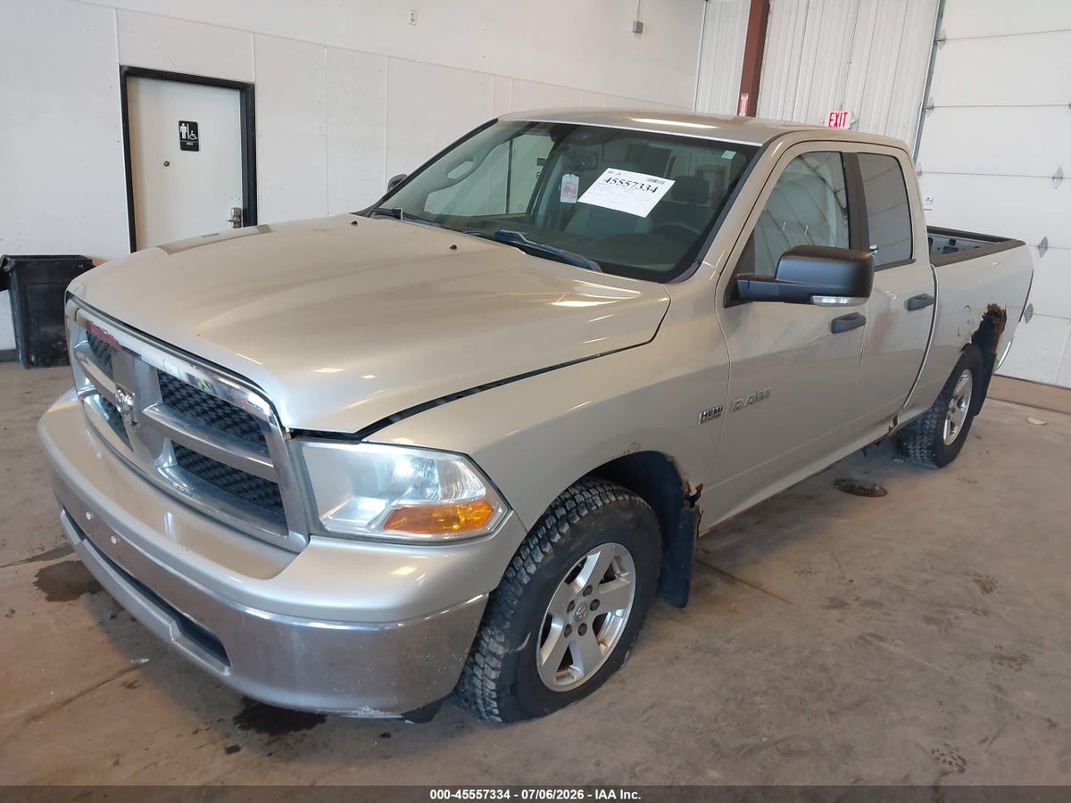 2010 DODGE RAM 1500 SLT — снимка 2