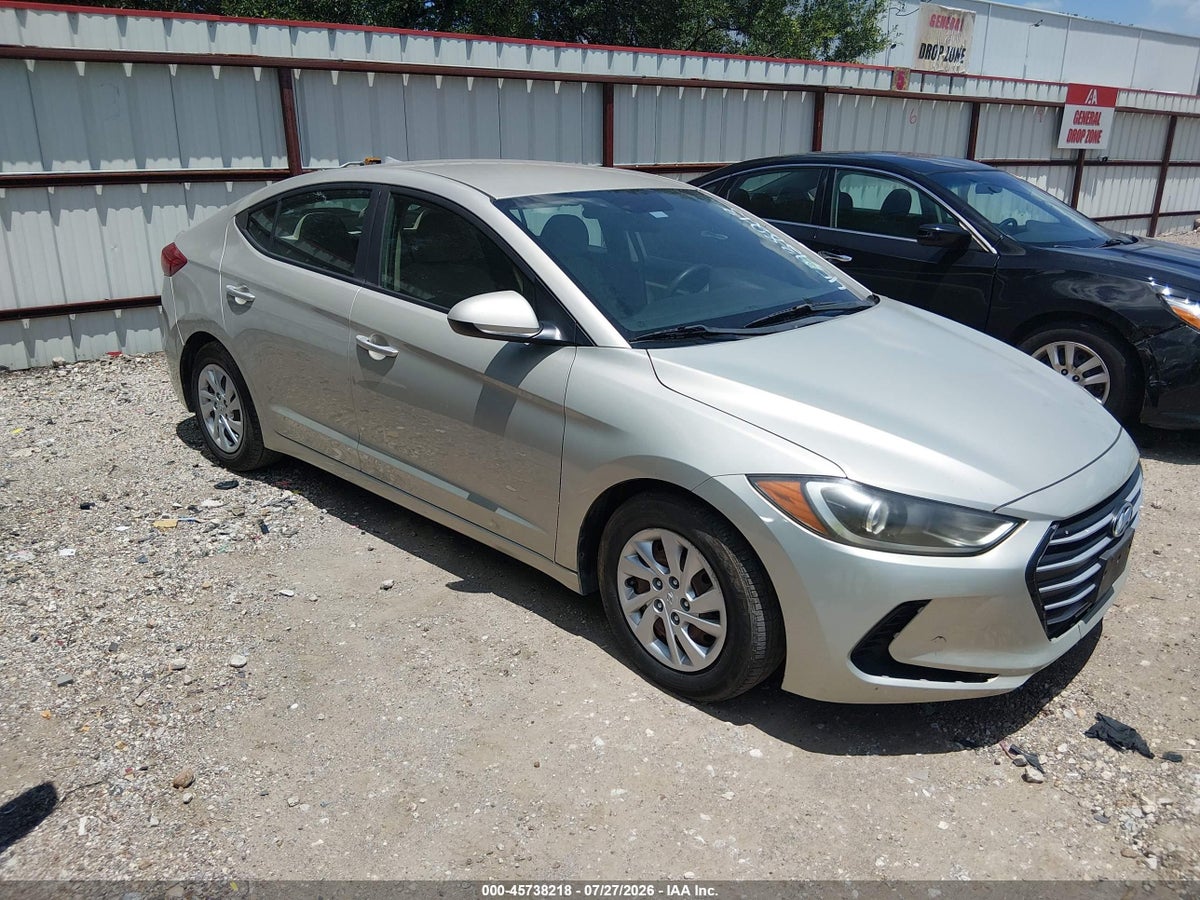 2017 HYUNDAI ELANTRA SE