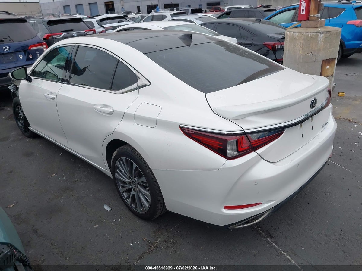 2021 LEXUS ES 350 — снимка 3