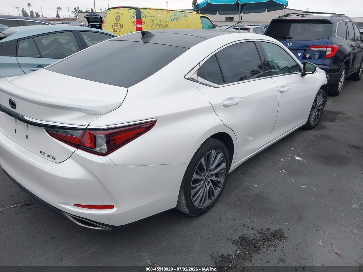 2021 LEXUS ES 350 — снимка 4