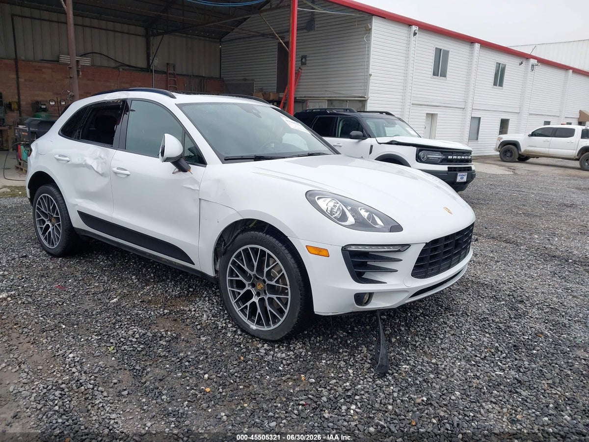 2018 PORSCHE MACAN SPORT EDITION
