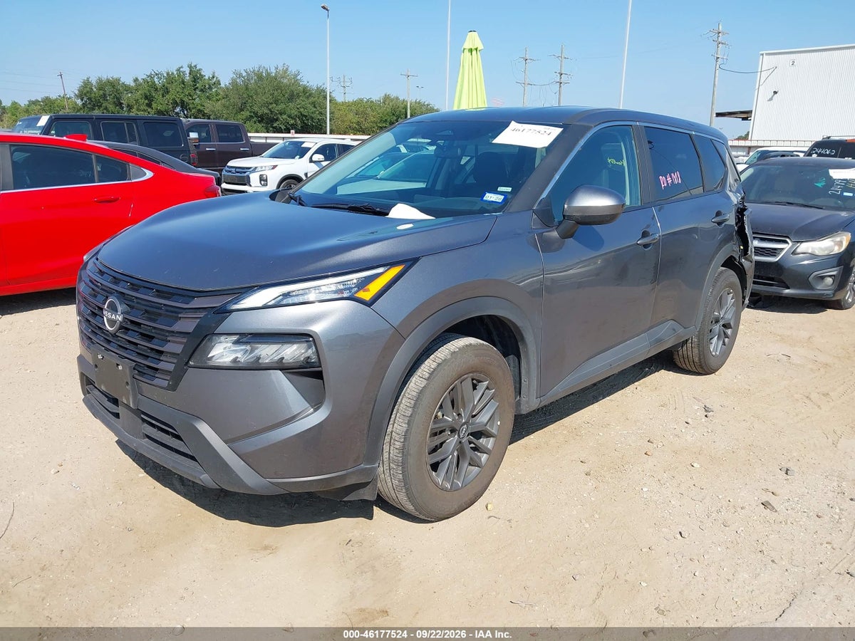 2026 NISSAN ROGUE SV — снимка 2