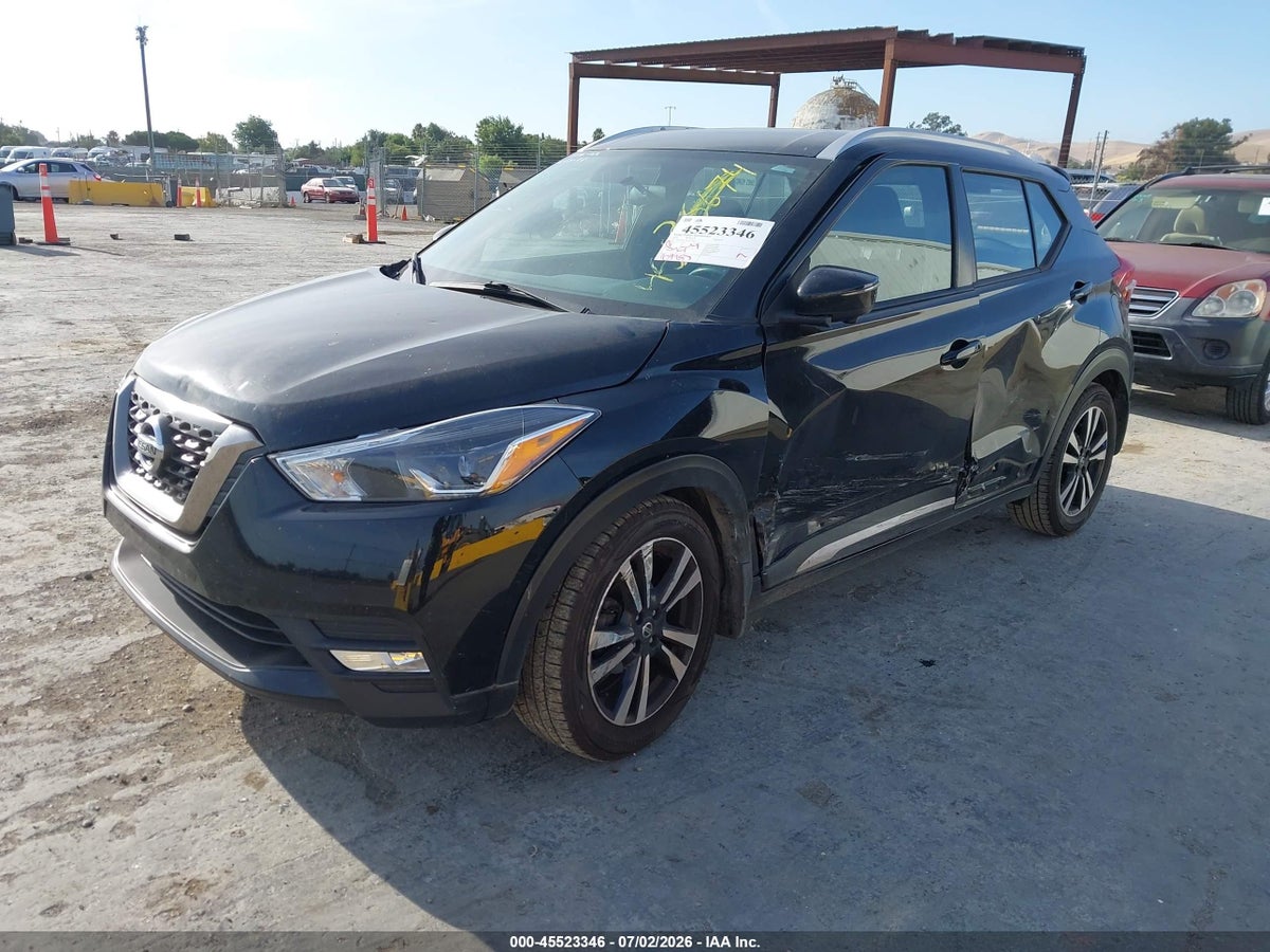 2019 NISSAN KICKS SR — снимка 2