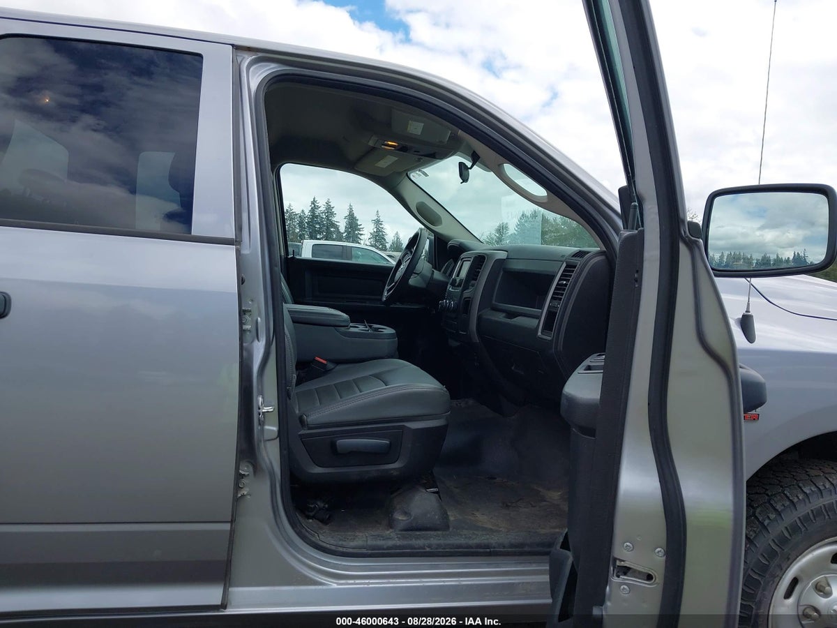 2019 RAM 1500 CLASSIC TRADESMAN 4X4 6'4 BOX — снимка 5