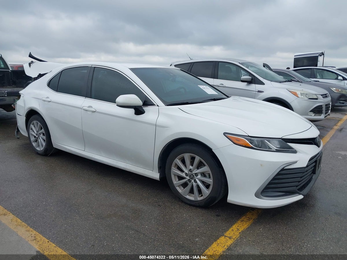 2022 TOYOTA CAMRY LE