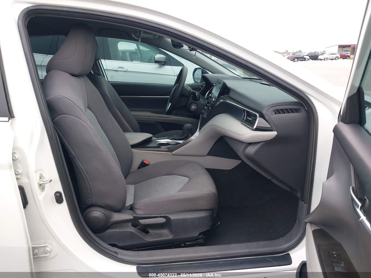 2022 TOYOTA CAMRY LE — снимка 5