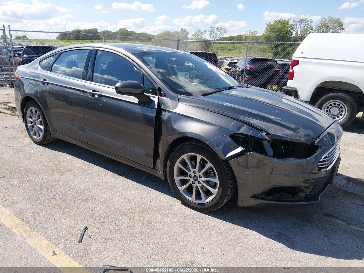 2017 FORD FUSION SE