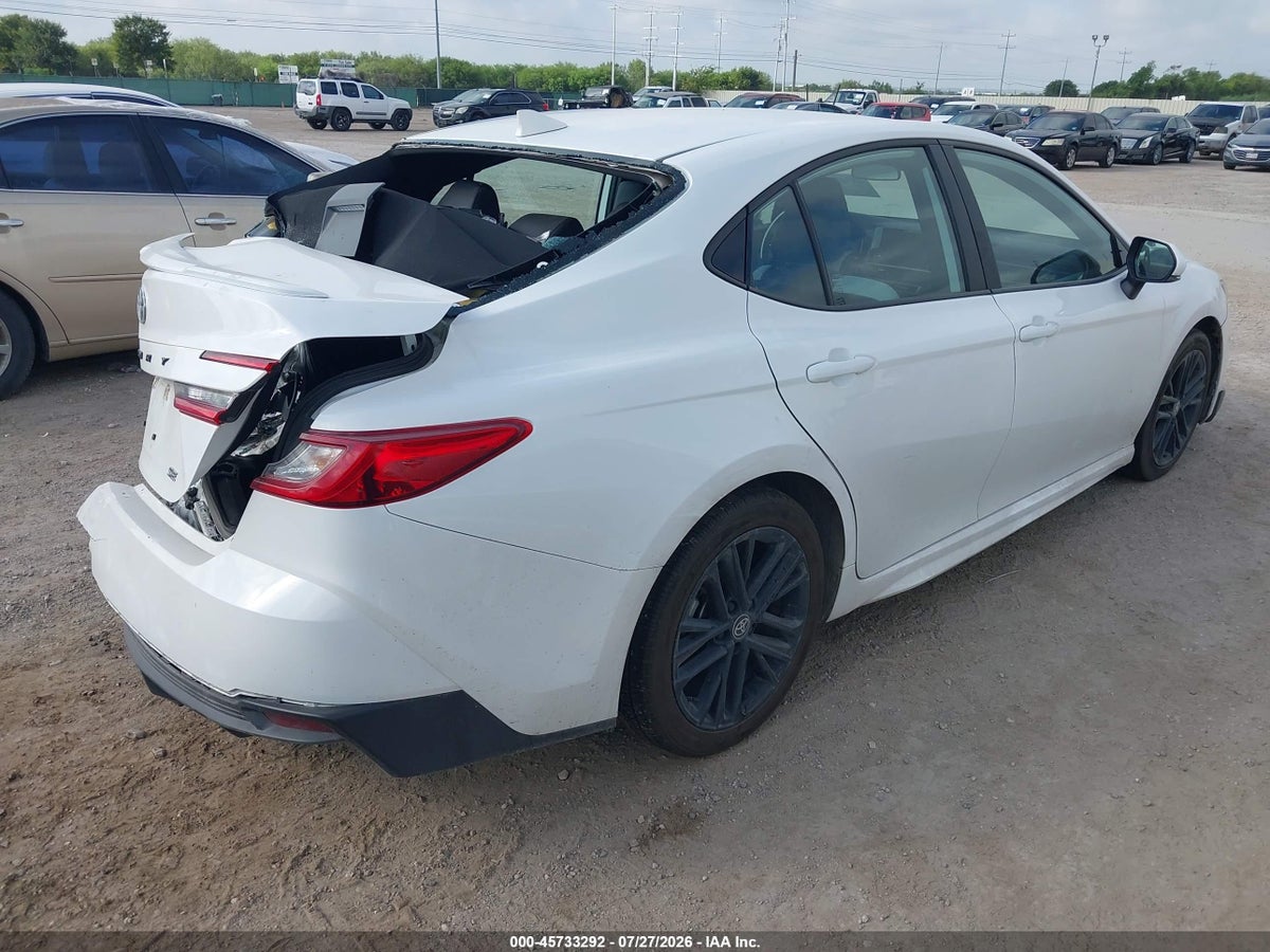 2025 TOYOTA CAMRY SE — снимка 4