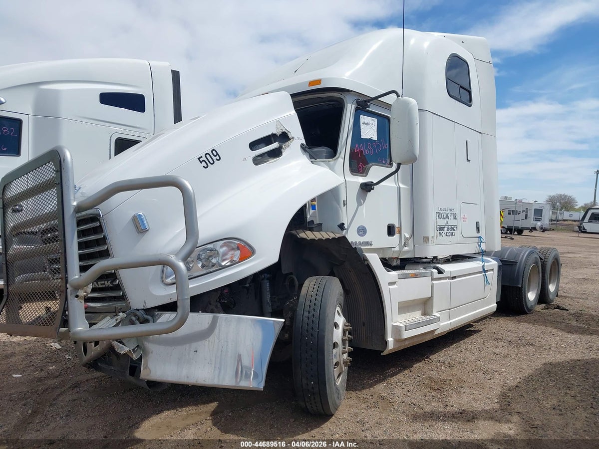 2018 MACK PINNACLE — снимка 2