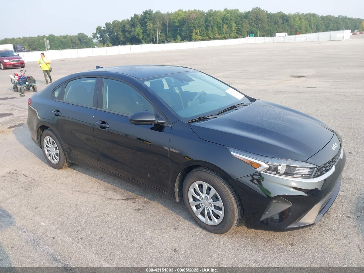2024 KIA FORTE LX