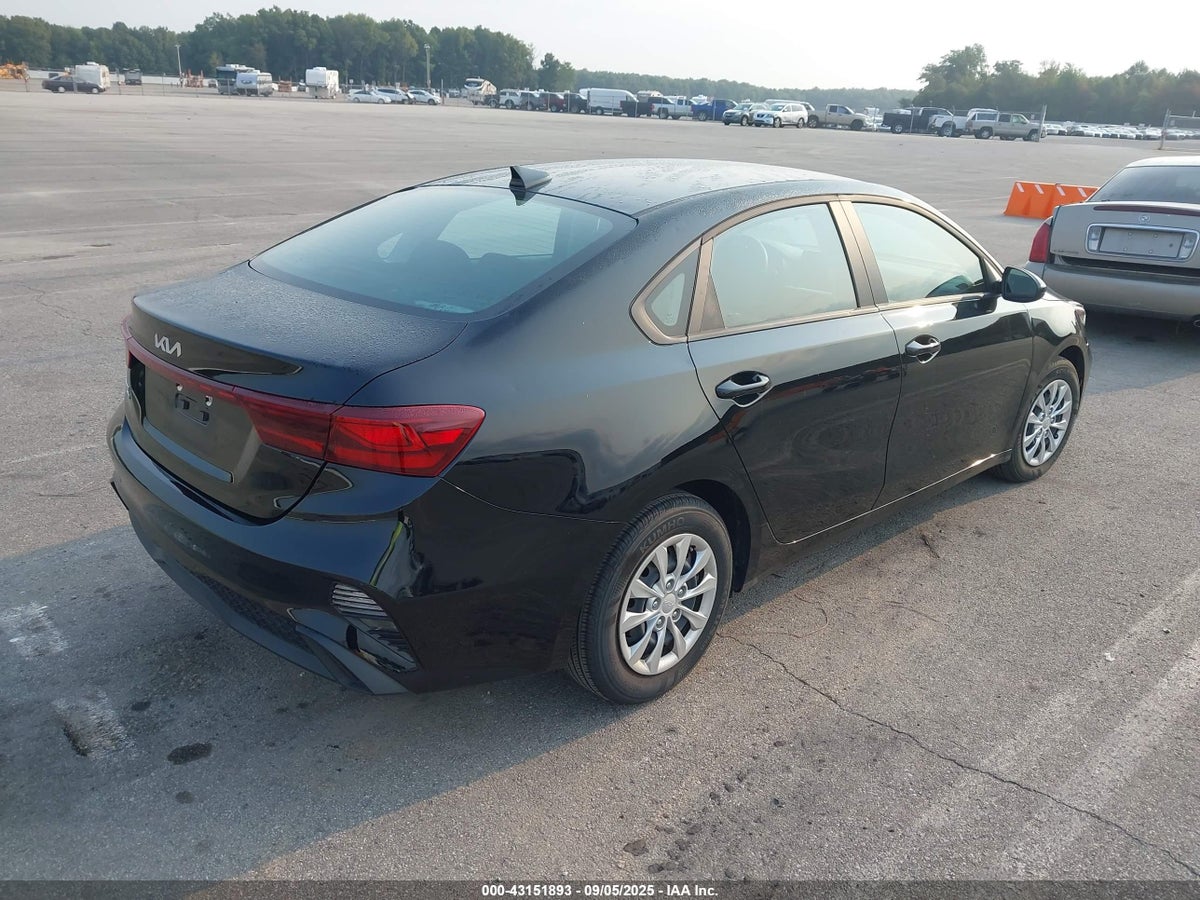 2024 KIA FORTE LX — снимка 4