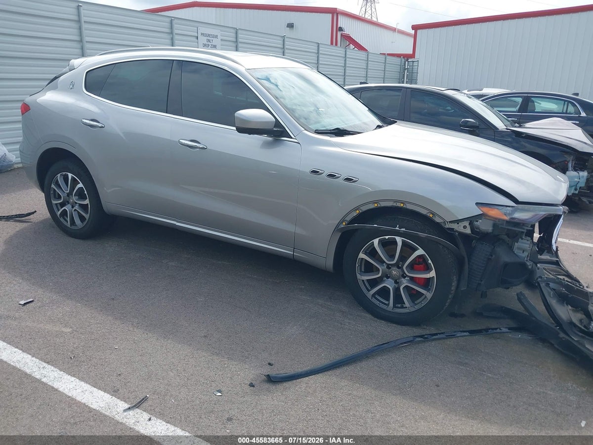 2017 MASERATI LEVANTE