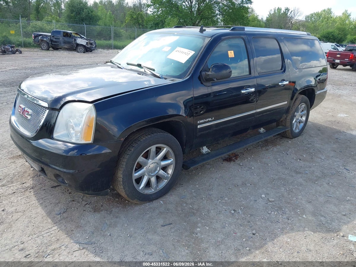 2010 GMC YUKON XL 1500 DENALI — снимка 2