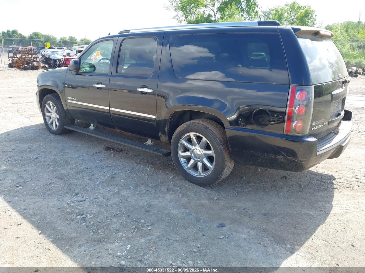 2010 GMC YUKON XL 1500 DENALI — снимка 3