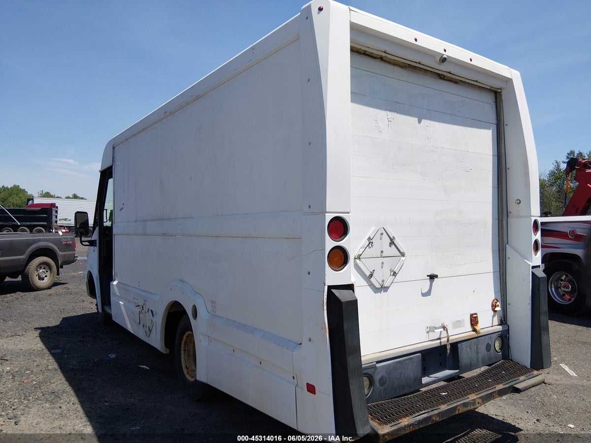 2013 ISUZU COMMERCIAL VAN — снимка 3