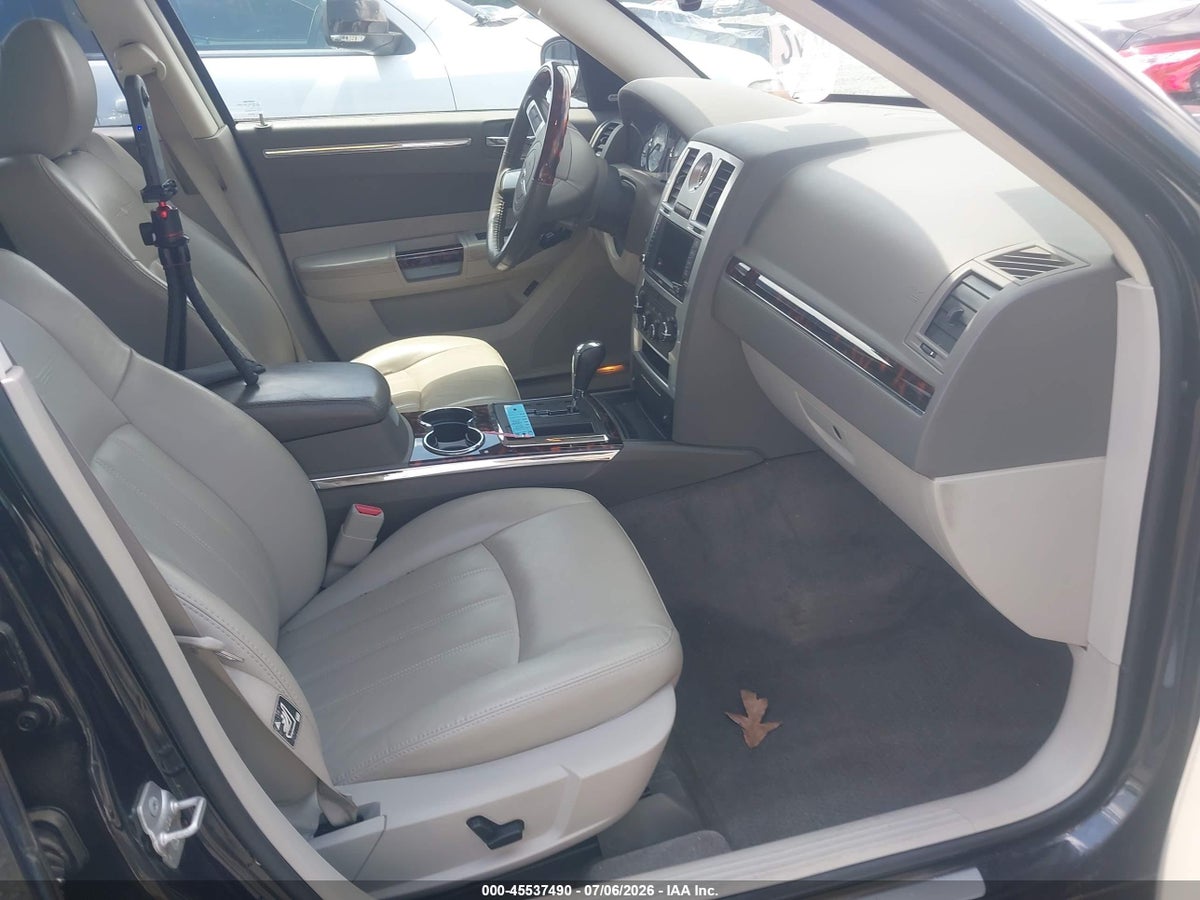 2010 CHRYSLER 300C AWD — снимка 5