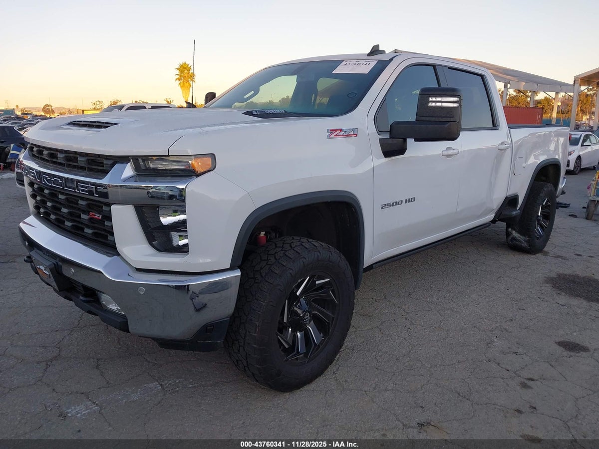 2021 CHEVROLET SILVERADO 2500HD — снимка 2