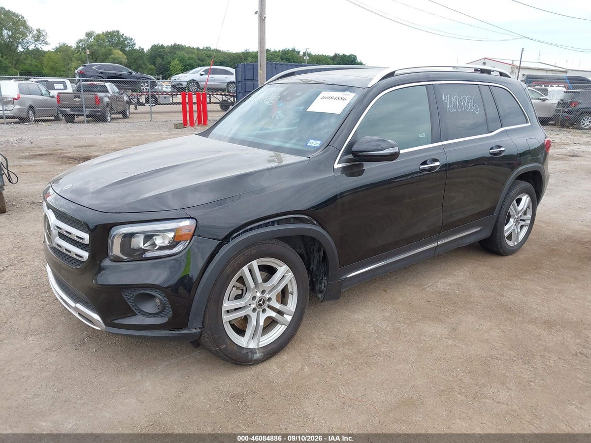 2023 MERCEDES-BENZ GLB 250 4MATIC — снимка 2