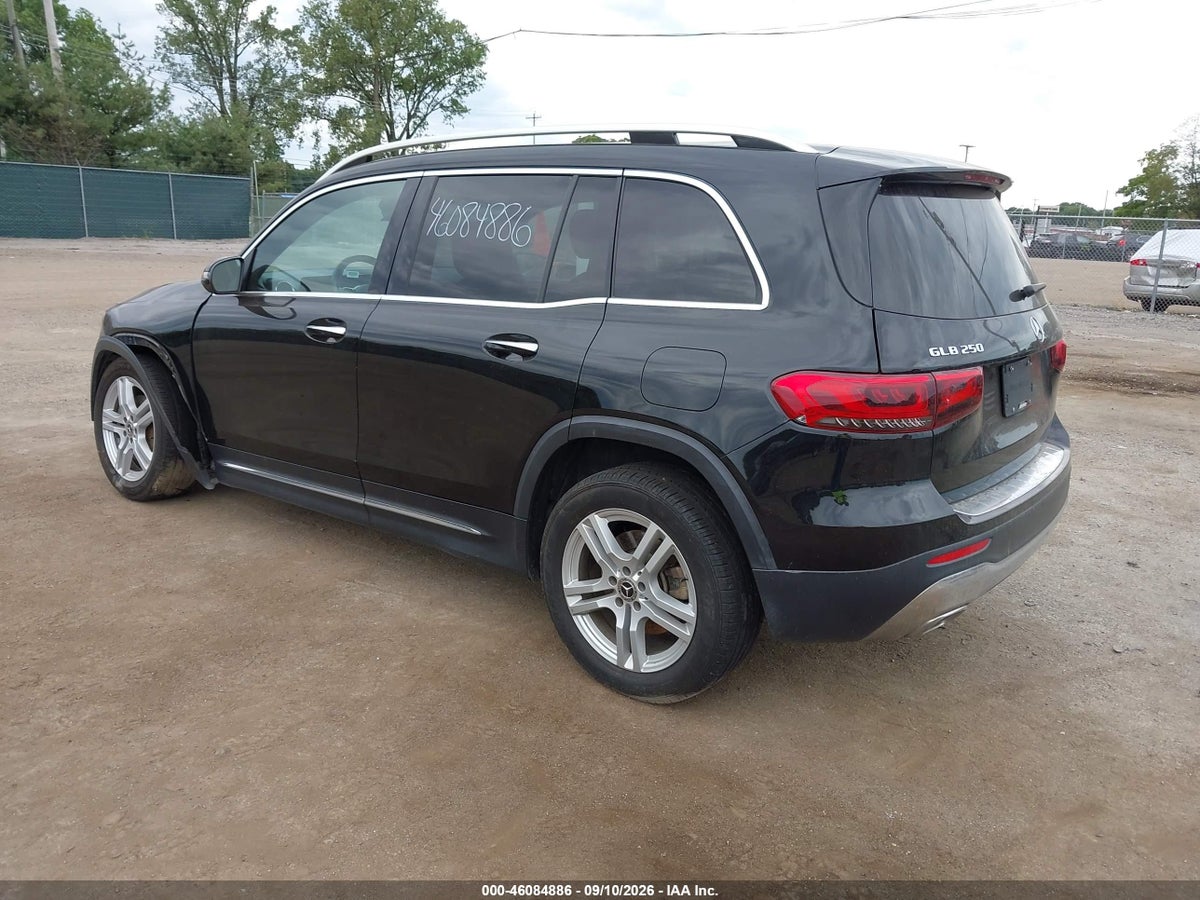 2023 MERCEDES-BENZ GLB 250 4MATIC — снимка 3