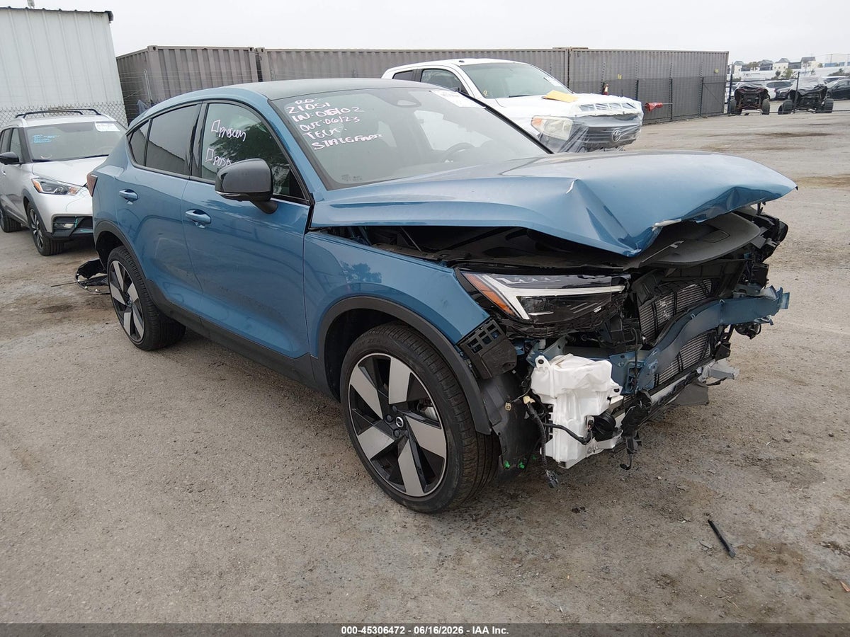 2023 VOLVO C40 RECHARGE PURE ELECTRIC TWIN ULTIMATE