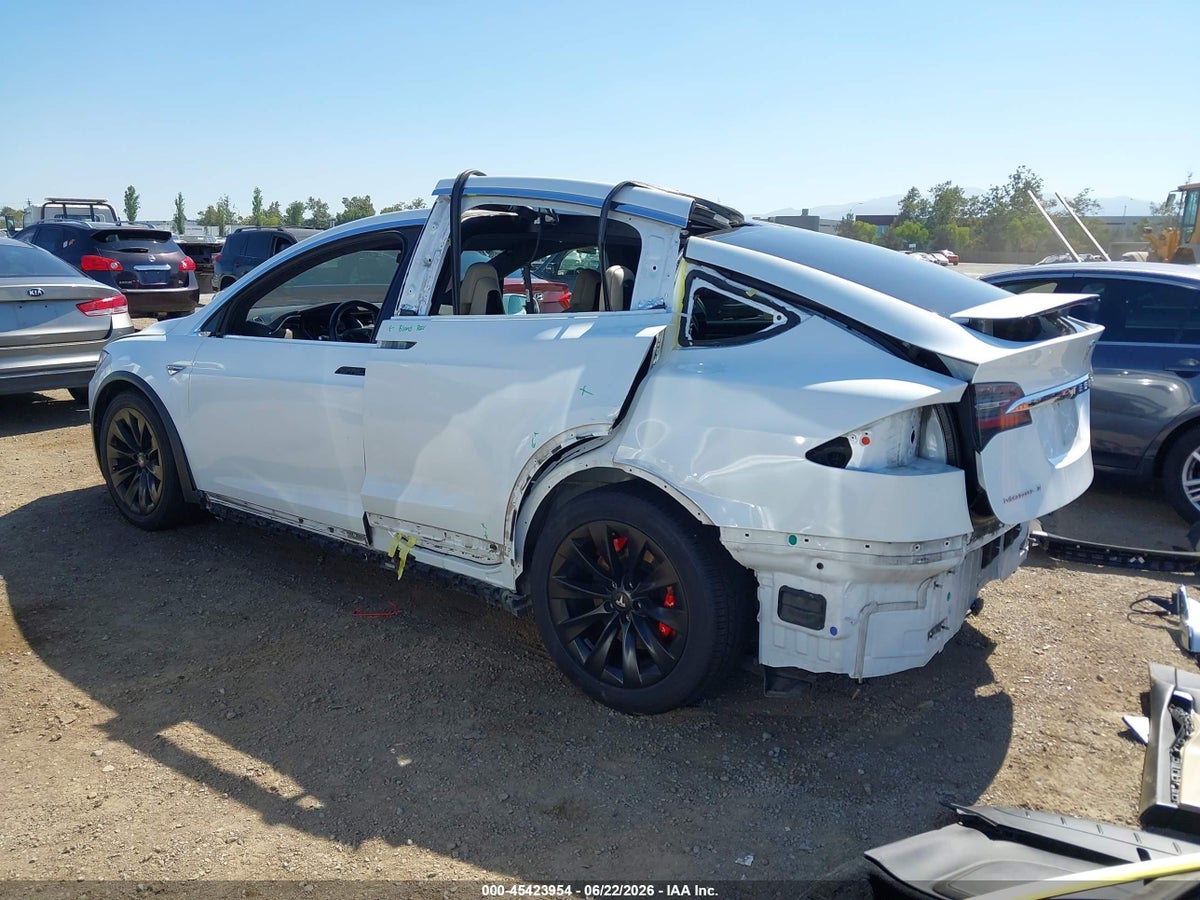 2016 TESLA MODEL X 60D/70D/75D/90D — снимка 3