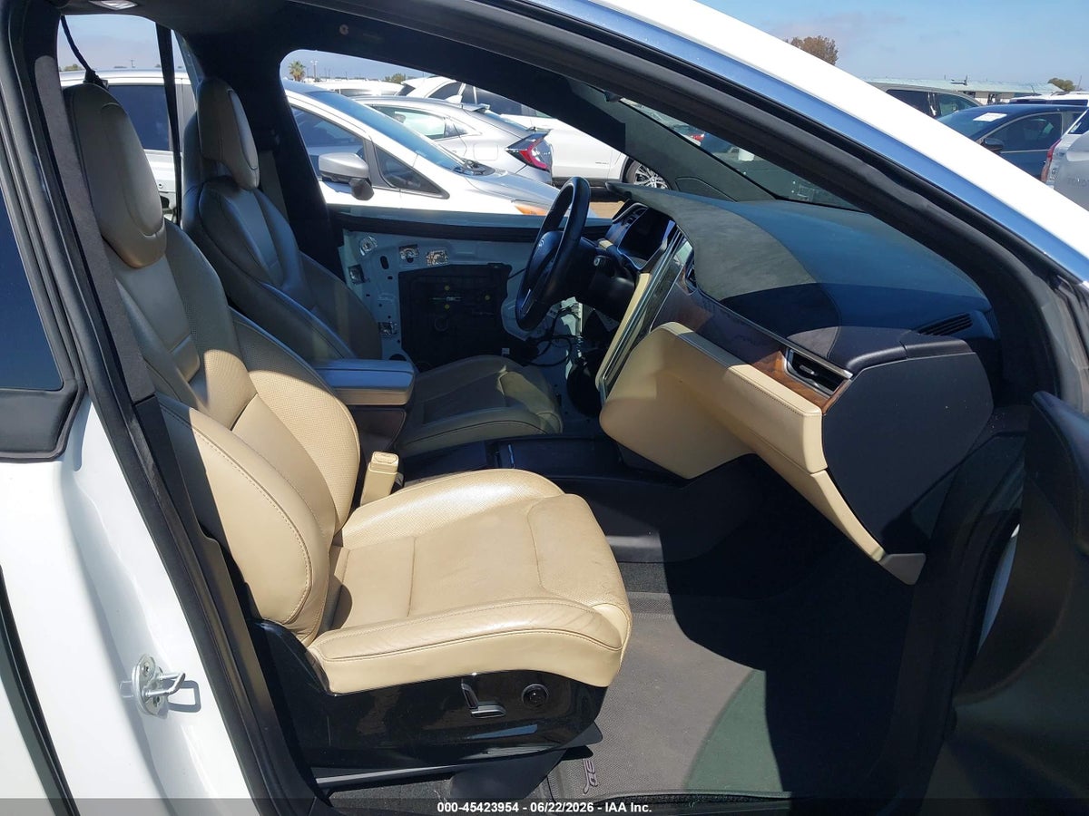 2016 TESLA MODEL X 60D/70D/75D/90D — снимка 5