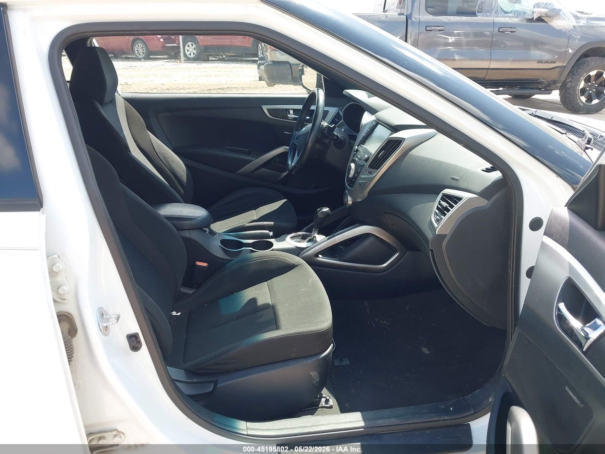 2017 HYUNDAI VELOSTER VALUE EDITION — снимка 5