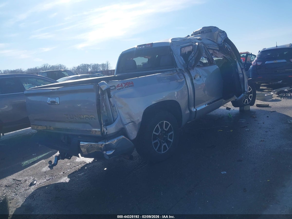 2015 TOYOTA TUNDRA SR5 5.7L V8 — снимка 4