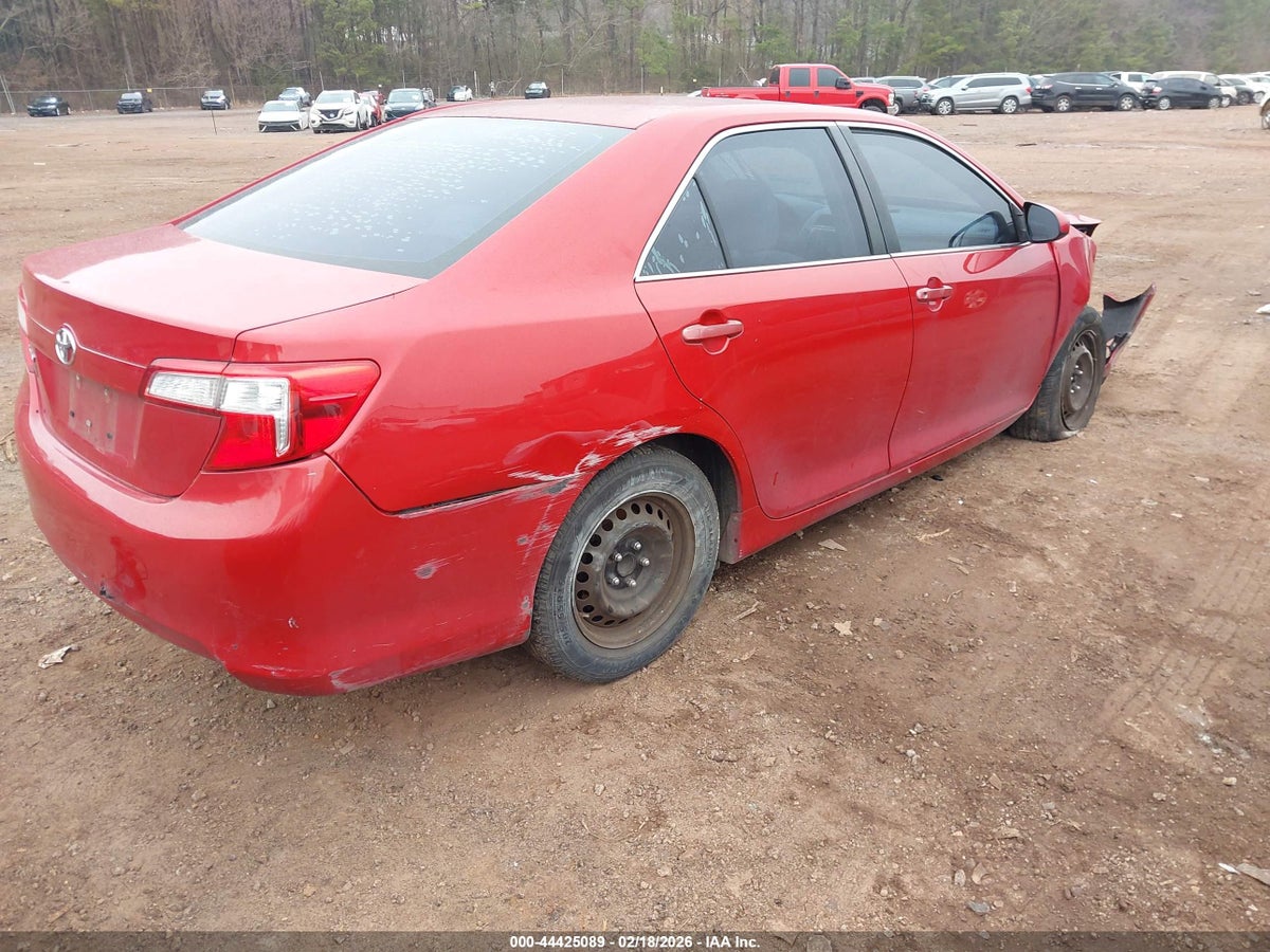 2014 TOYOTA CAMRY L — снимка 4