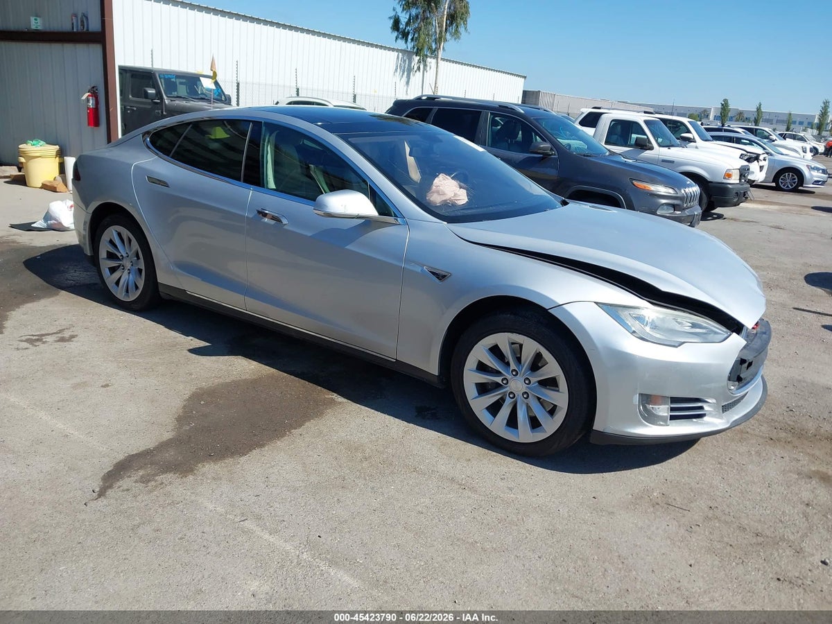 2014 TESLA MODEL S P85