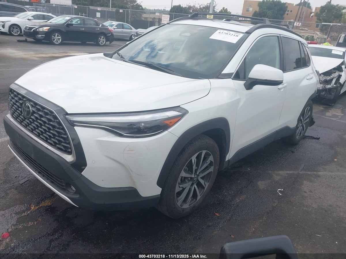 2023 TOYOTA COROLLA CROSS XLE — снимка 2