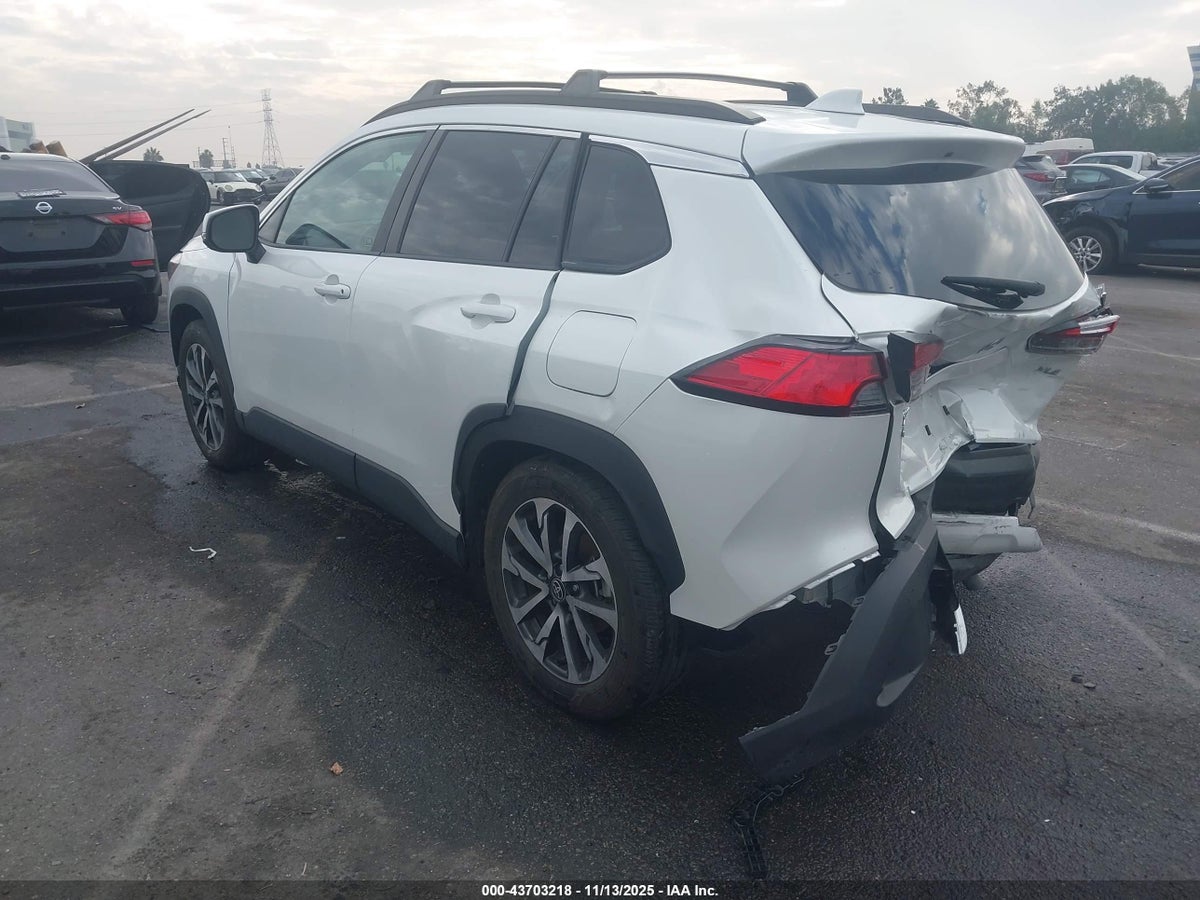 2023 TOYOTA COROLLA CROSS XLE — снимка 3