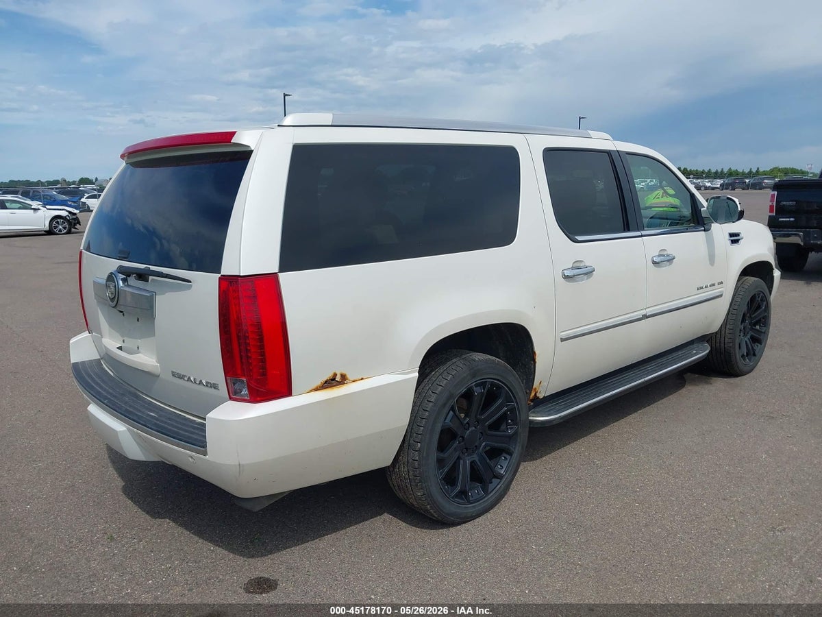 2012 CADILLAC ESCALADE ESV LUXURY — снимка 4