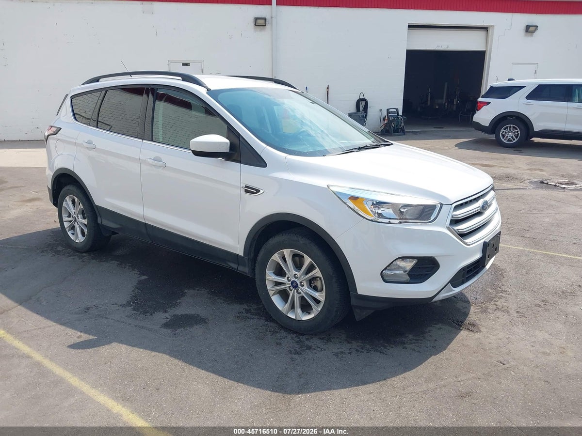 2018 FORD ESCAPE SE