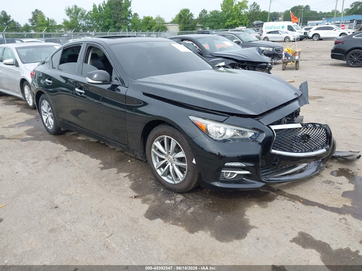 2017 INFINITI Q50 2.0T BASE