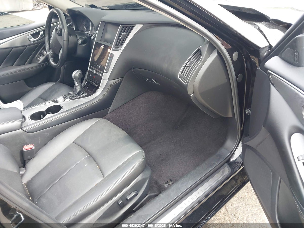 2017 INFINITI Q50 2.0T BASE — снимка 5