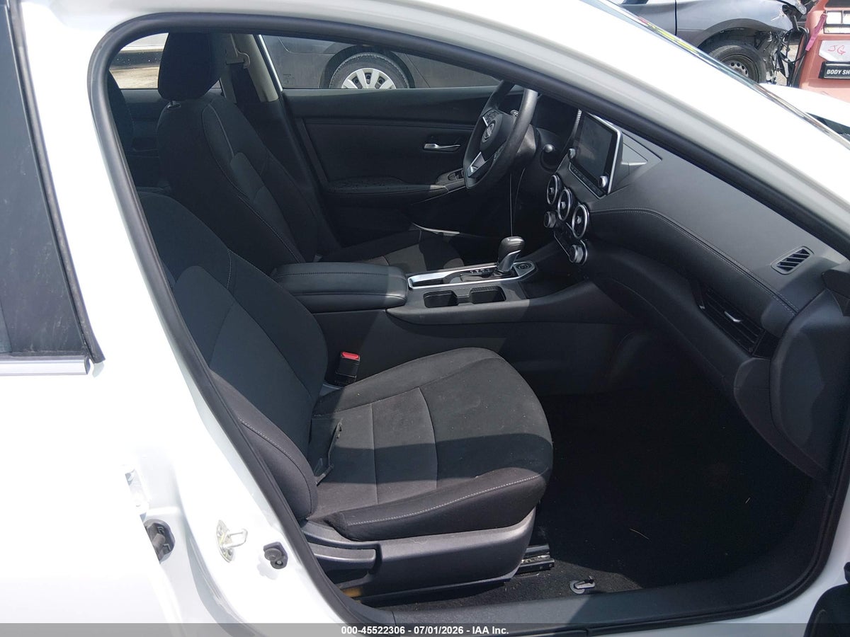 2025 NISSAN SENTRA SV — снимка 5