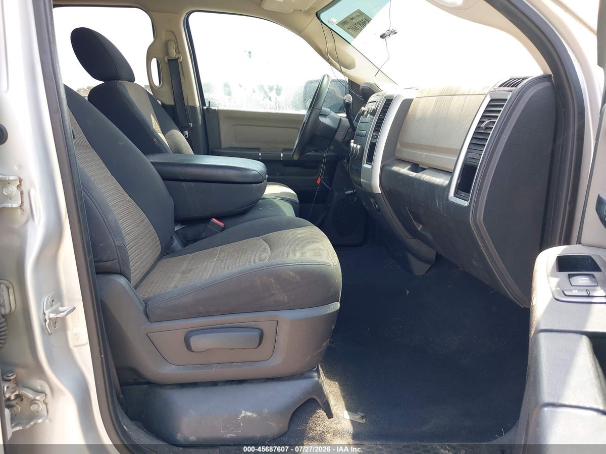 2012 RAM 1500 SLT — снимка 5