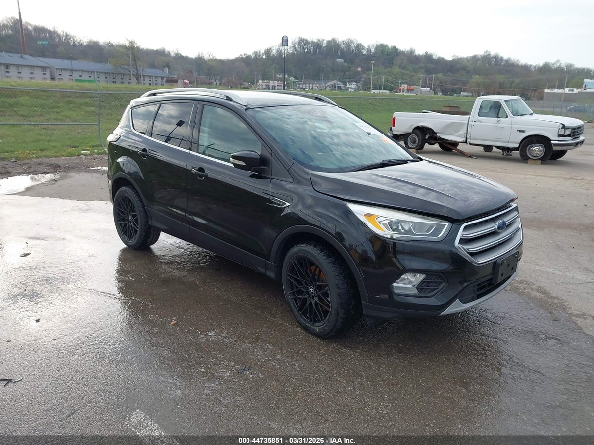 2017 FORD ESCAPE TITANIUM