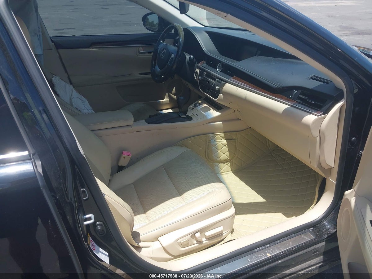 2015 LEXUS ES 350 — снимка 5