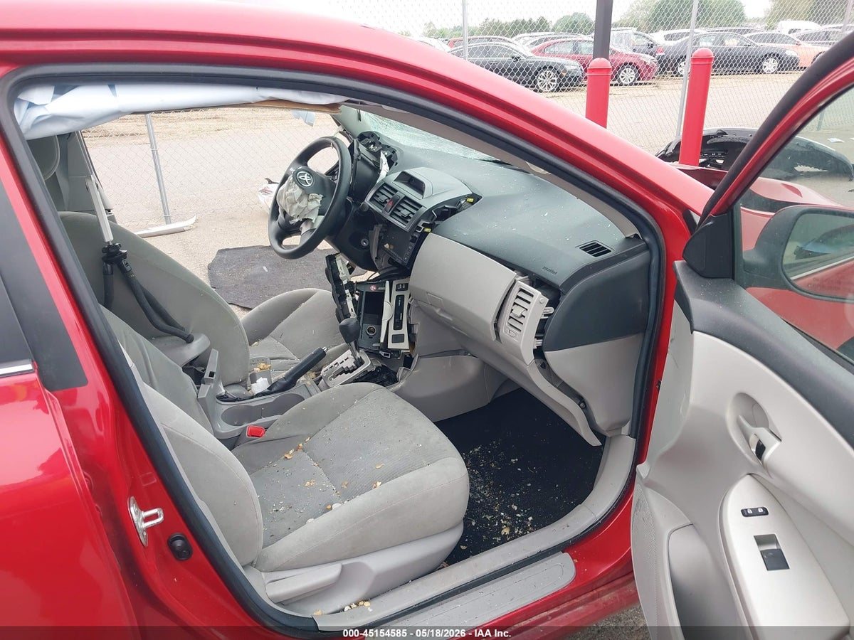 2013 TOYOTA COROLLA LE — снимка 5