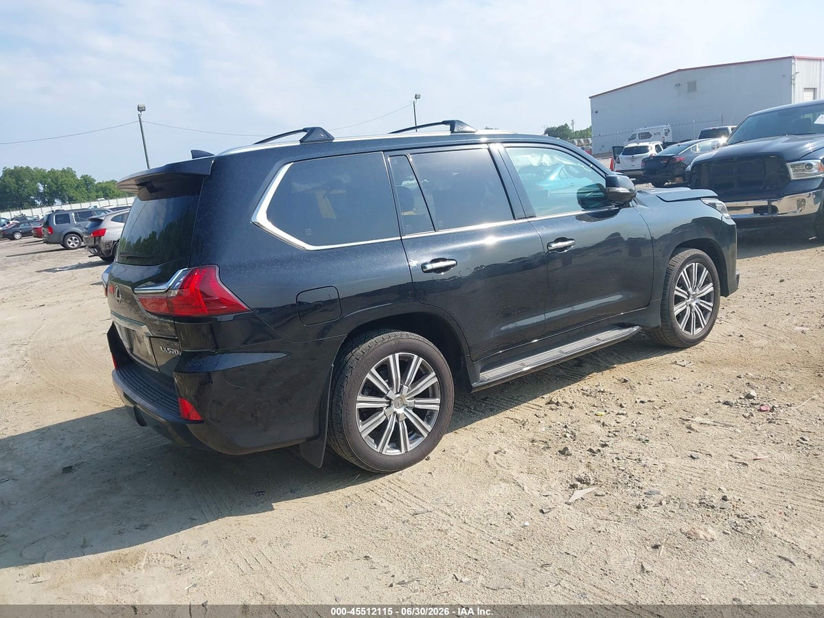 2017 LEXUS LX 570 — снимка 4