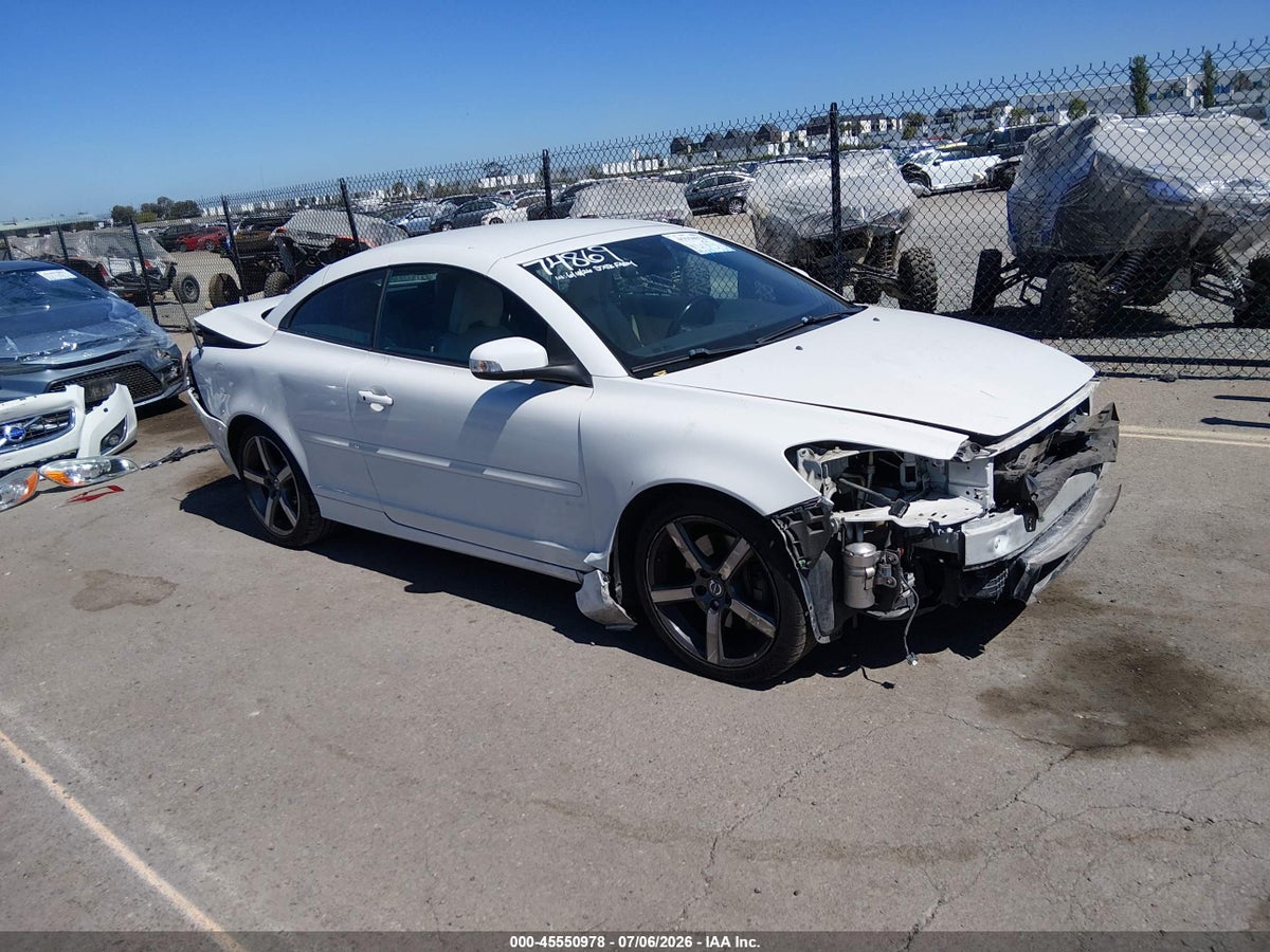 2013 VOLVO C70 T5