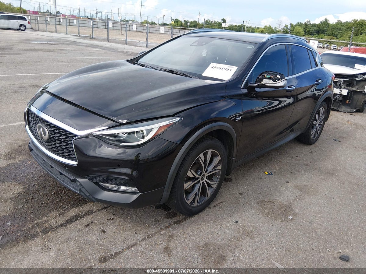 2017 INFINITI QX30 PREMIUM — снимка 2